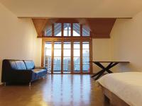 Luminous Studio - B&B