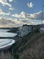 Primera línea de playa Benalmádena La Perla Playa Paraíso - Bed and Breakfast Benalmádena