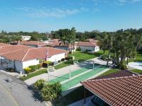 2 bed 2 bath centrally located on Siesta Key - B&B Sarasota