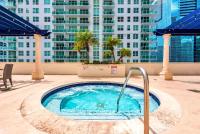 Condo Stylish and Minimalist w Highlights Amenities! - B&B Miami