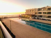 Élégance et Sérénité Vue Mer Panoramique et Piscine Privée - Bed and Breakfast
