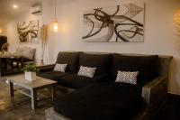 Stylish 2 BR Villa in Canggu - Bright & Airy - Ferienwohnung Canggu