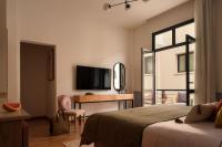 Studio Apartment with Balcony