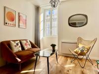 Escapade Vintage avec terrasse en centre historique - B&B La Rochelle