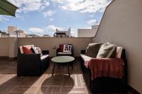 Superb 3 Bed Penthouse with Large Terrace - B&B