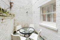 Stylish 2 Bedroom flat in Prime London Location up to 5 Guests - Chambres d'hôtes Londres