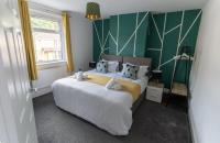 BRIGHT, COSY HOME - 3 beds, parking, virgin wifi, modern home - Ferienwohnung