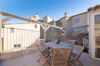 Pick A Flat's Apartments - Heart of Saint-Tropez - Bed and Breakfast