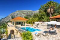 Villa Theaya - Ferienwohnung Nisaki