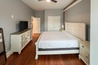 Eagle Claw Den - B&B