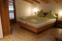 Apartment mit Balkon