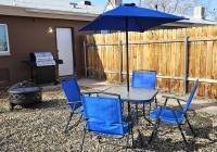 3Bd, King, Brkfst, Large TVs, WD, Sleeps 11, BBQ - Bed and Breakfast Page