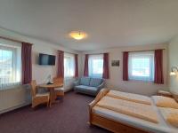 Triple Room with Shower