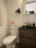 Cozy Studio for 2 in Central Marais - B&B