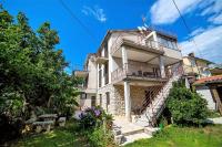 RUSTICO MEDITERRANEO Apartment with large terrace by Villa Mihaela Poreč - B&B Parenzo