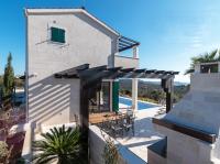 Luxury Stone Villa Smokvica, Heated Pool, Sauna, Jacuzzi, Sea View - B&B Rogoznica