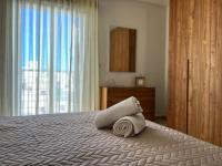 Charming Two Bedroom Apartment - B&B Pietà