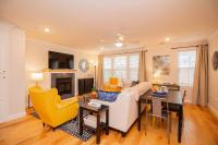 2b Unit W Elevator & In-unit Laundry - B&B