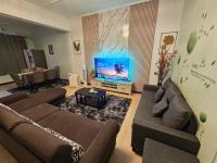 Arlyn's Homestay - B&B