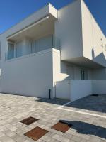 GREEN APARTMENT-Solo per famiglie-WALTERIGATO APARTMENTS - Chambres d'hôtes Lido di Jesolo