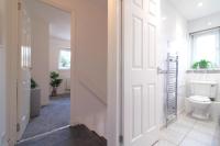 Signature - Thorn House - B&B Coatbridge