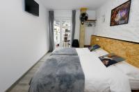 Tweepersoonskamer met 2 Aparte Bedden en Balkon