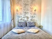 ApartPoltava Елегантна ДВОКІМНАТНА студія з панорамою на театр Гоголя, ЦУМ, Фіскальний ЧЕК - B&B Poltava