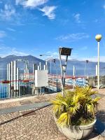 Casa Vittoria - tra Lago Maggiore e centro città - B&B Luino