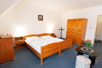 Zweibettzimmer mit Balkon