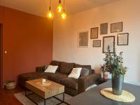 Le Coteau city center near train station - B&B Poitiers