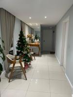 Aconchegante, novinho, com garagem, 400m da praia - B&B Capão da Canoa