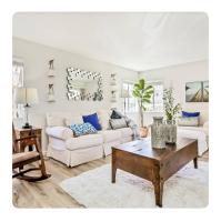 Ritz Pointe dr - B&B
