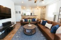 Industrial Desert Oasis 3 BDR Home - B&B Horizon City
