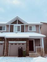 Entire Beautiful and Cozy Home - B&B Edmonton