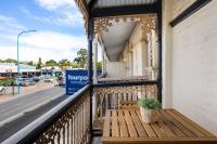 Lume Outlook - Dedicated Workspace, Wi-FI, Parking - Ferienwohnung Unley