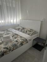 Apartment mit 2 Schlafzimmern und Terrasse