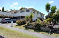 Park View 'Home Away From Home' - B&B Feilding