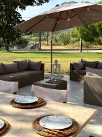 LUXURIOUS SEASIDE Villa SITHONIA HALKIDIKI - B&B Neos Marmaras