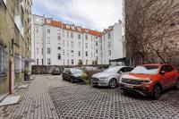 Wawrzyniaka Very Berry Modern Apartment for 6 Guests Near Old Zoo Poznań by Noclegi Renters - B&B Poznan