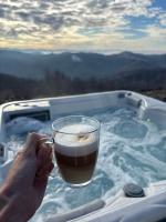 Air Cabin, Cabana tip A-frame in Șerani, Bihor - Bed and Breakfast Șerani
