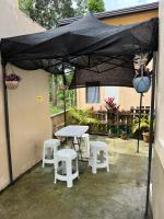 Rhyle Rhyde Rental - B&B Tagbilaran City