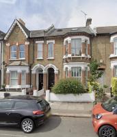 London Living - Cosy Room in Flat - B&B