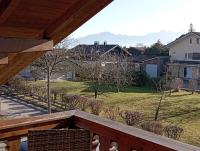 Apartment mit Balkon