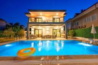 Luxury Villa in the Center of Fethiye - Ezel Hanım - B&B Fethiye