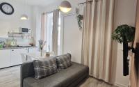 Apartment Megy with balcony in city center - B&B
