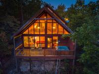 A Walk In the Clouds - B&B Sevierville