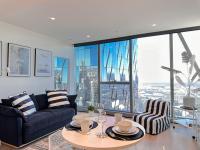 Brand New Lux Living West Side Place 2 Bedroooms with Pool Gym Sauna - B&B Melbourne