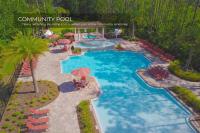3BD Townhouse , Themed , 10 min to Disney , Gated - Chambres d’hôtes Kissimmee