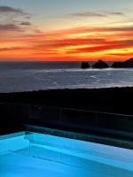 2nd Floor Sea Views and the Best Sunrises in Cabo - B&B