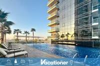 Carson C - Spacious Studio with Golf Course Views - B&B Dubai Marina